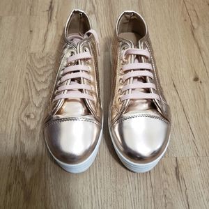 Breckelles lace up platform sneaker